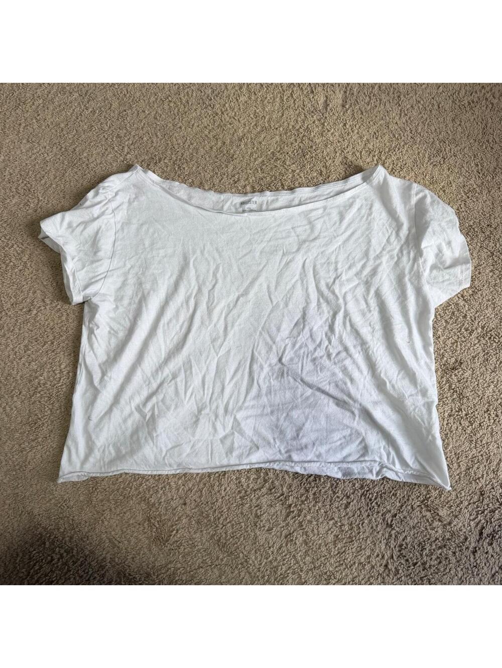 Hollister Co. Men's White and Blue Tshirt